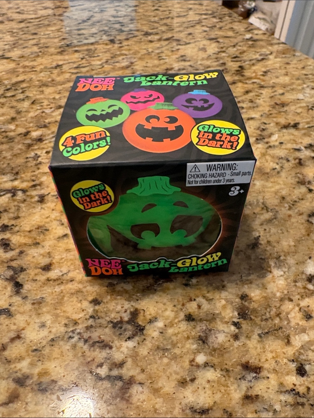 Needoh Halloween bundle Glowy Ghost, Jack Glow Lanterns and teenie pumpkins - Picture 2 of 9